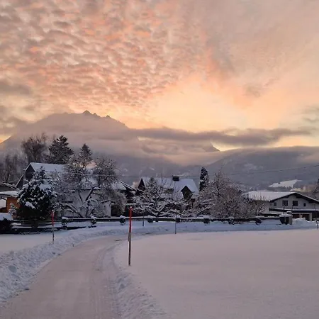Chalet Hosp Reutte Exterior photo
